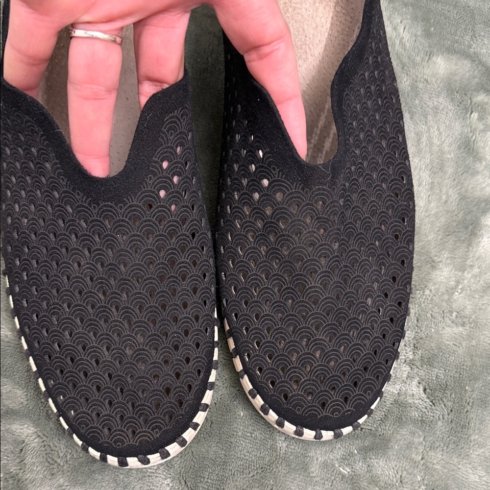 Ilse Jacobsen Black Espadrille Slip-Ons - Picture 12 of 12